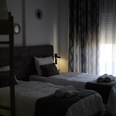 Hotel Abedini Sarandë Exterior foto