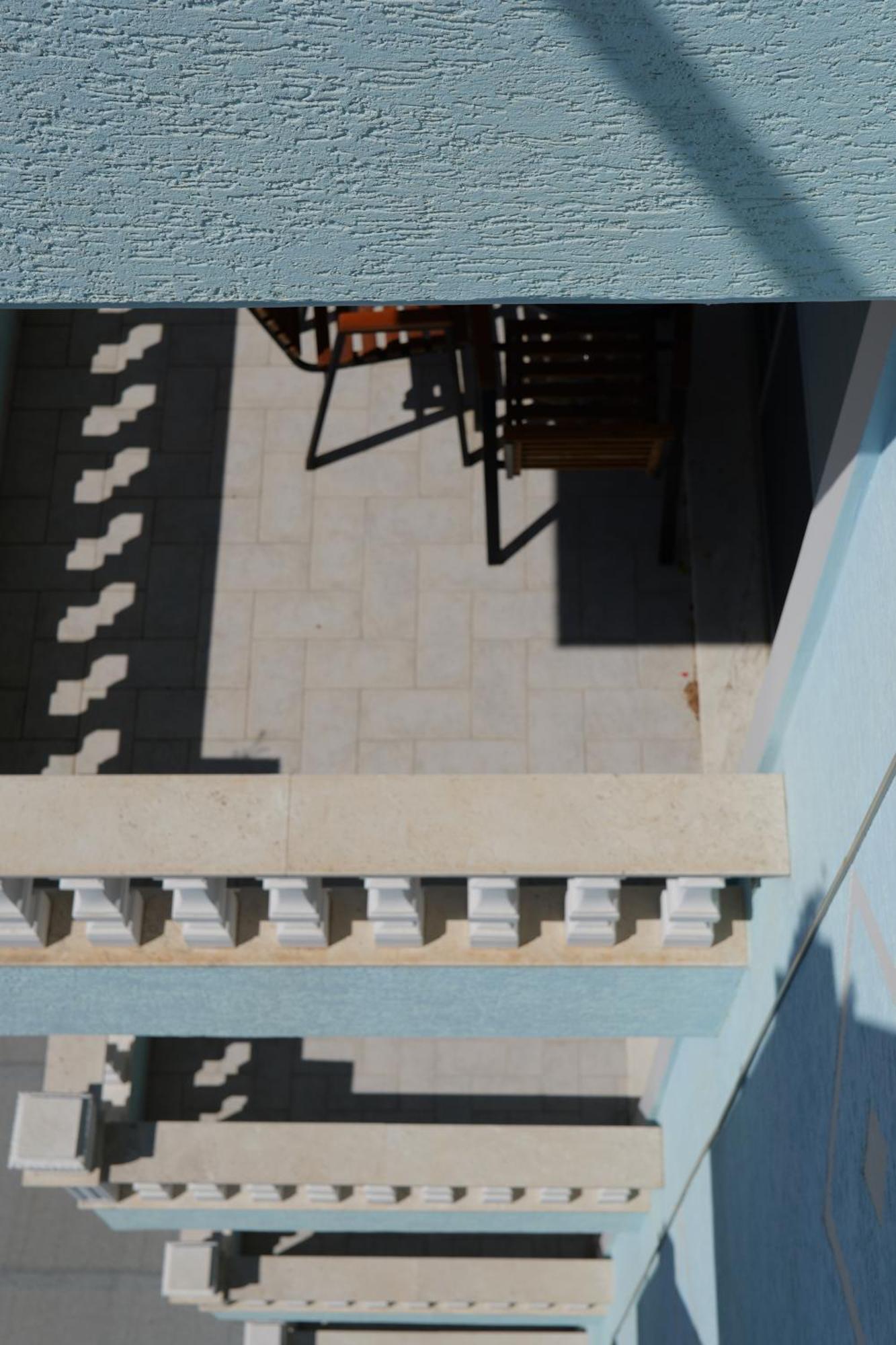 Hotel Abedini Sarandë Exterior foto
